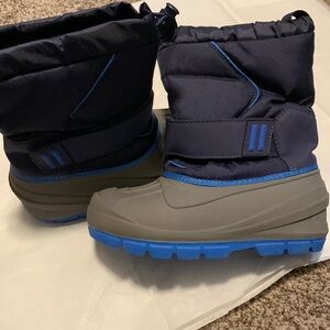 Kids snow boots, “ThermoLite” by Cat & Jack